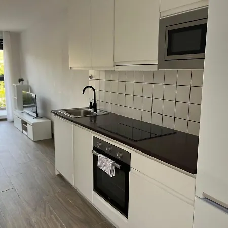 Aldairooms * Berango