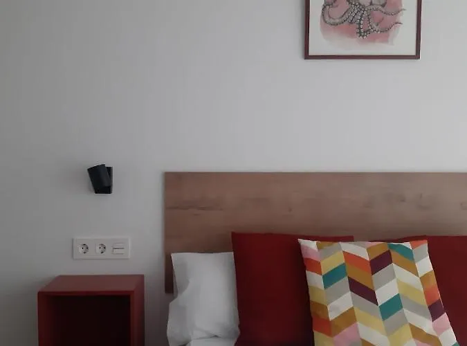 Aldairooms * Berango